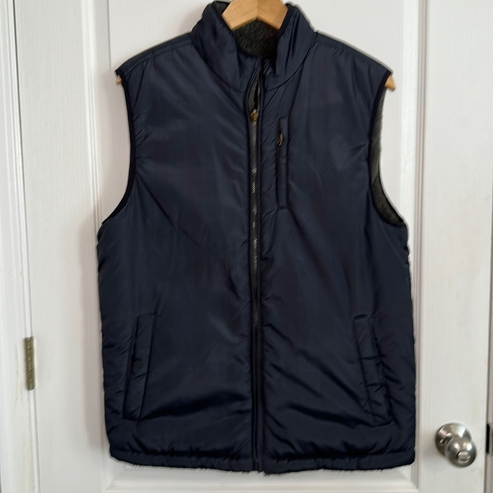 Mens Reversible Vest - Picture 1 of 4